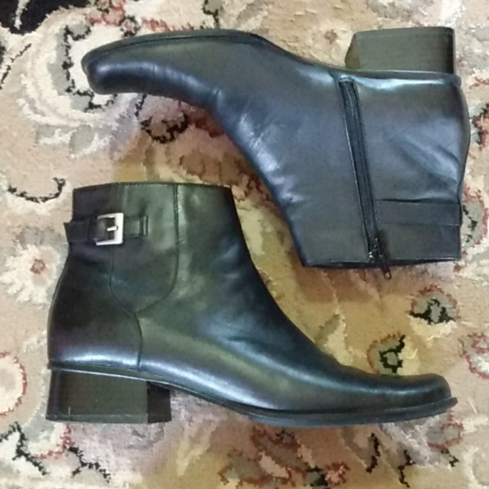Leather ankle boots